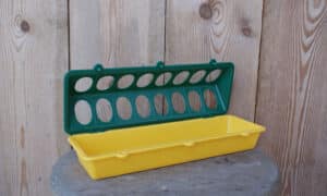 Mangeoire poussin plastique 30cm