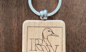 Porte clé carré en bois